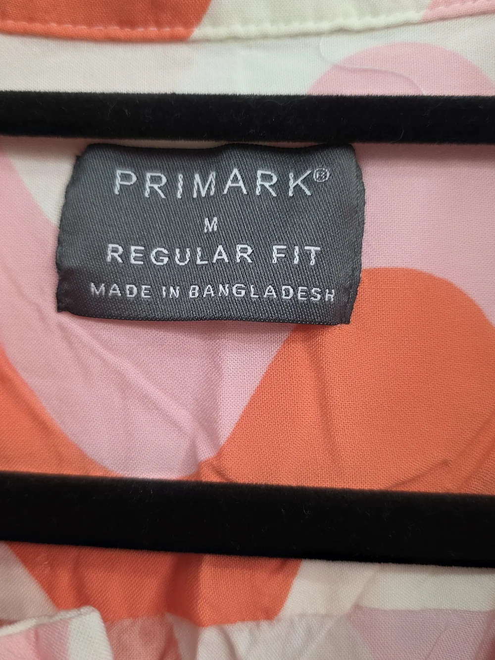Primark Men’s Short Sleeve Wave-Print Shirt in Coral, Pink & White